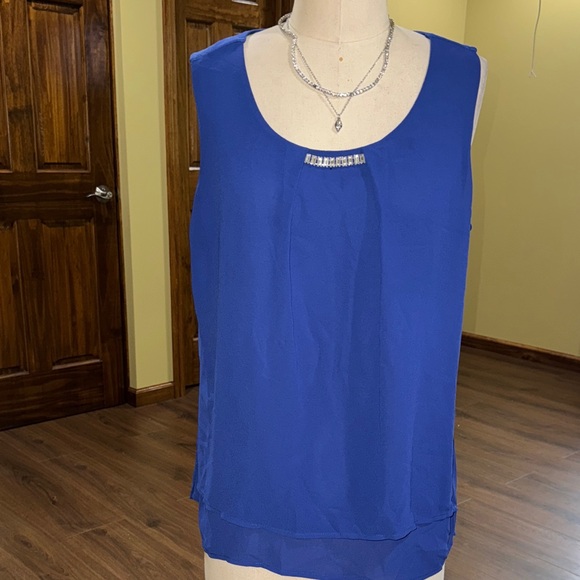 Blue Sleeveless Top - Picture 1 of 7